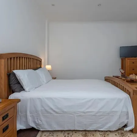 Stunning 3-bed House *