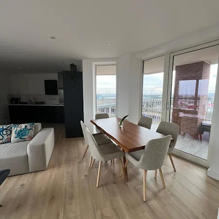 Homestay Private Ensuite Near London Dagenham