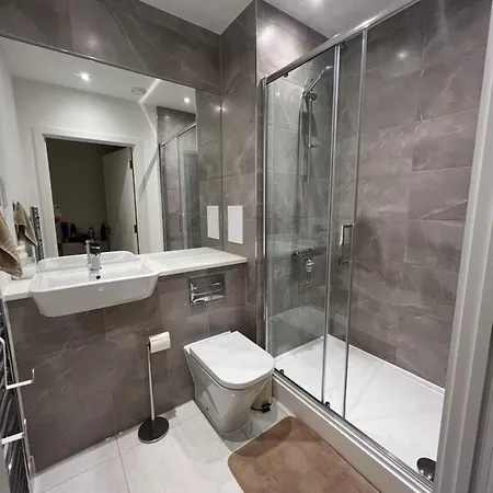 Homestay Private Ensuite Near London Dagenham
