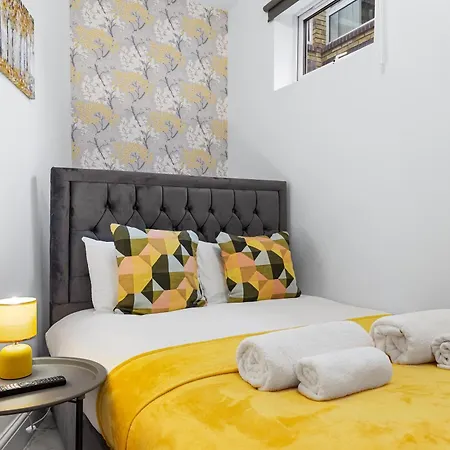 Serviced Modern Flat - Sleeps 2 - Good Links To King Cross, Euston, Finchley Road Station - Nw3 * London