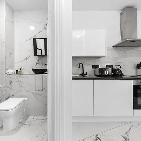 Serviced Modern Flat - Sleeps 2 - Good Links To King Cross, Euston, Finchley Road Station - Nw3 Apartment *