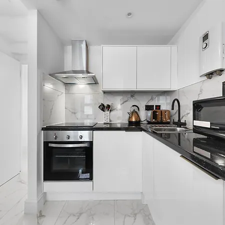 Modern One Bedroom Flat - Sleeps 3 - Transport Links - Finchley Road, Euston, King Cross Station - Nw3 * London