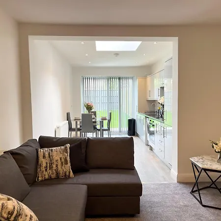 Wembley Stadium, Modern&cozy With Garden Apartment *