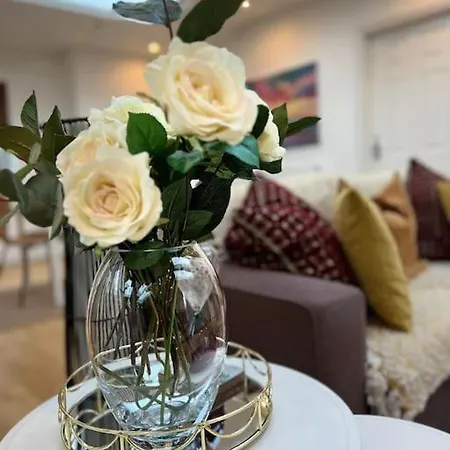 Apartment Sunny Garden London