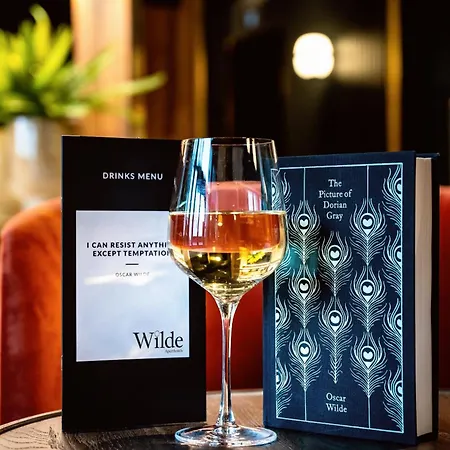 Wilde Paddington Aparthotel 4*