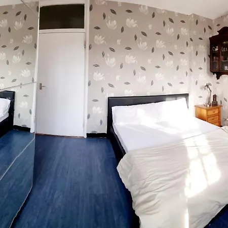 Double Near Highgate * London