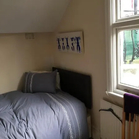 Double Bedroom In Homestay