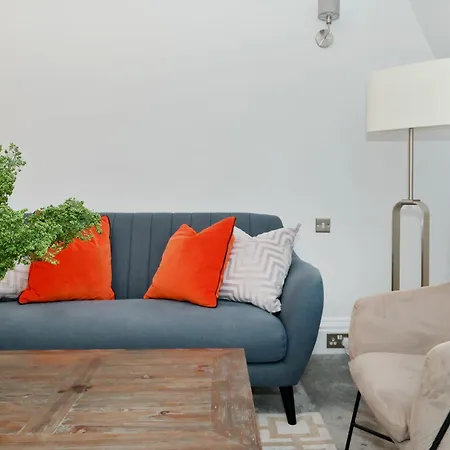 Choice - Baker Street- Regent's Park Apartment *