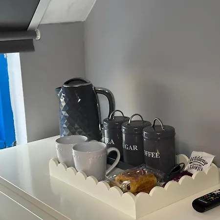 Homestay Wembley Serviced Apartment, 20mins From Central London