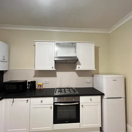 Family 2 Bedroom Flat In Fulham * London