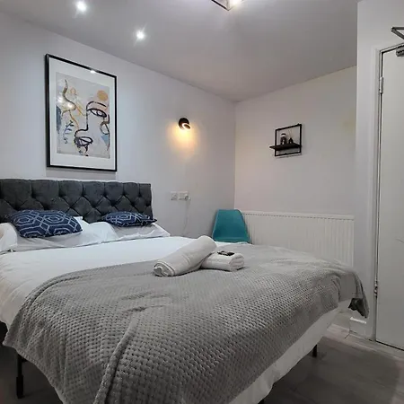 Argyle Square Otel *
