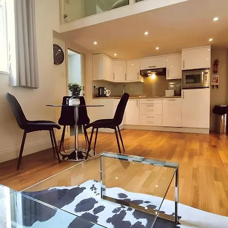 Apartment Notting Hill - The One One One! -6- *