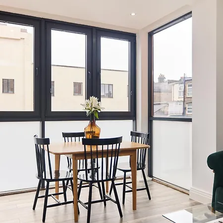 Apartment The Harlesden Hideout - Charming 2bdr Flat