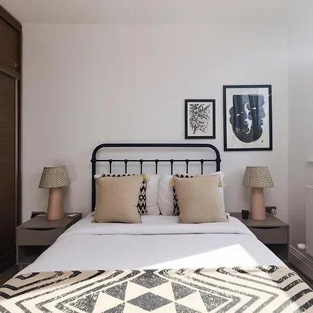 The Harlesden Place - Modern 3bdr Flat With Balcony Apartment *