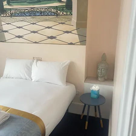 Hotel United *