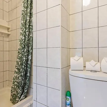 1-bedroom With Free Private Parking - Canary Wharf