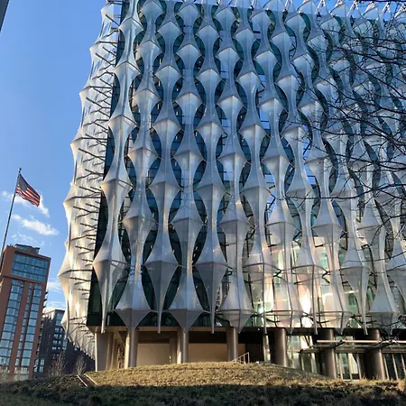 Us Embassy And Nine Elms