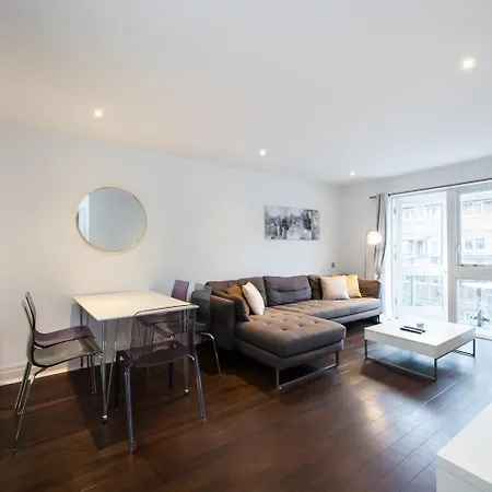 2 Bedroom Flat In Shoreditch