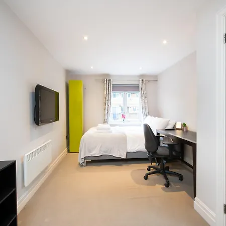 2 Bedroom Flat In Shoreditch