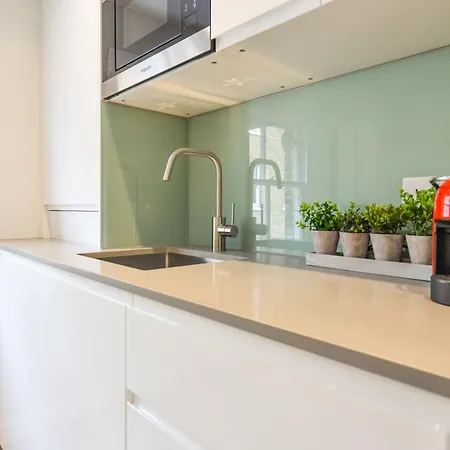 Split Level At West Hampstead By Concept * London