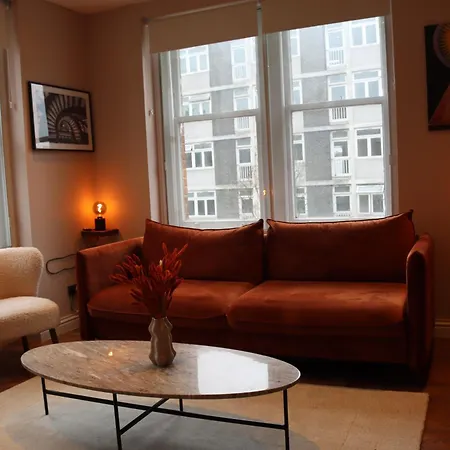 Modern 2 Bedroom Notting Hill Gate/kensington *