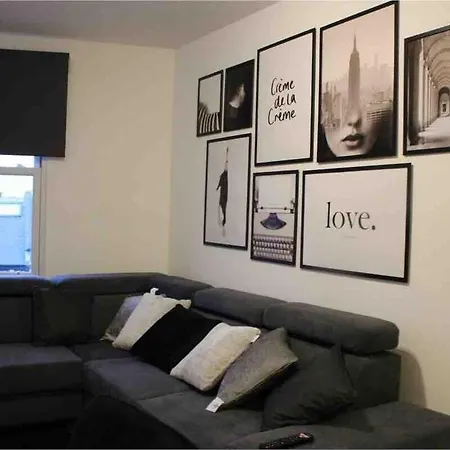 Very 2 Bed In Fulham * London