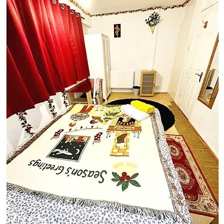 Homestay Excellent Double In Cheap Rate Around