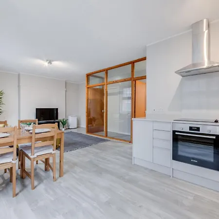 Spacious 1 Bed Apartment- Close To Kings Cross Station Apartment *