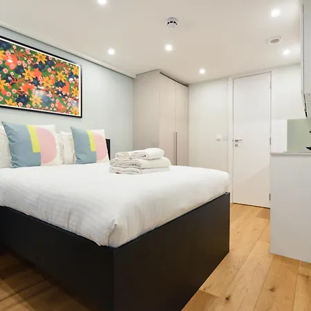 Ξενοδοχείο με διαμερίσματα Earls Court East Serviced By Stayprime 3*