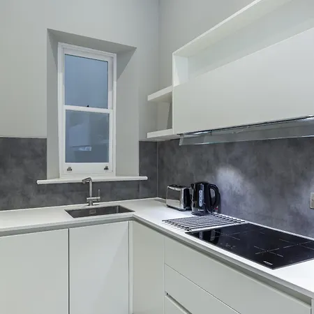 Street Residences By Aeria Apartment