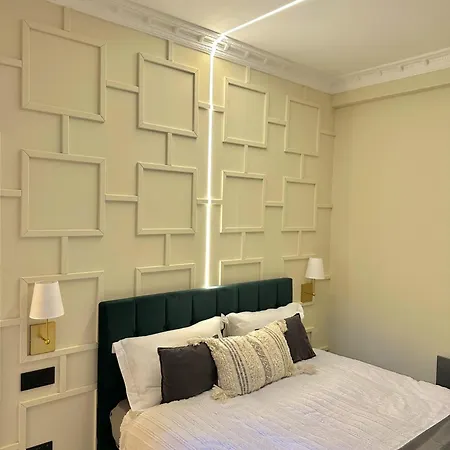 Luxury One-bedroom In Apartment London