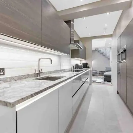 Super High-end Kensington House Near Hyde Park *