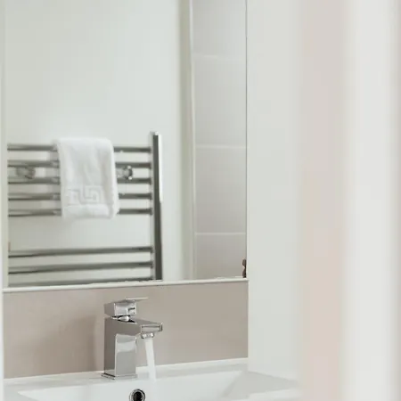 Contemporary & Chic 1 Bedroom In Honor Oak Apartment London