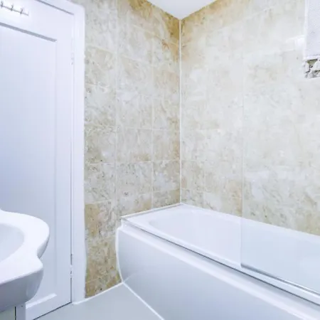 Beautiful Near Marble Arch * London