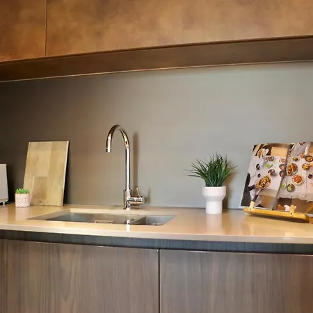 Lägenhet Luxury 2 Bed Vauxhall, Balcony, Sleeps 4, - Open For Business Stays, Long Stays, Families Relocating London