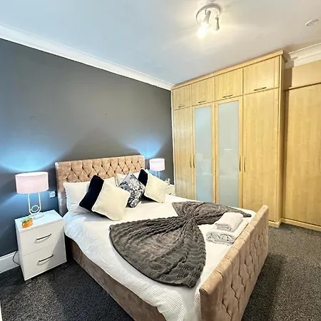 Apartment Mayfair Family