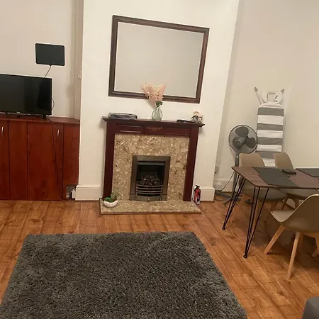 Luxury 1-bed With Stunning Views Perfect For Short In
