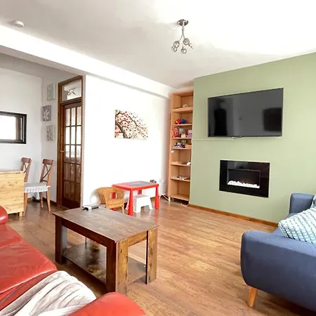 Appartement 2 Bedrooms 2 Stations *