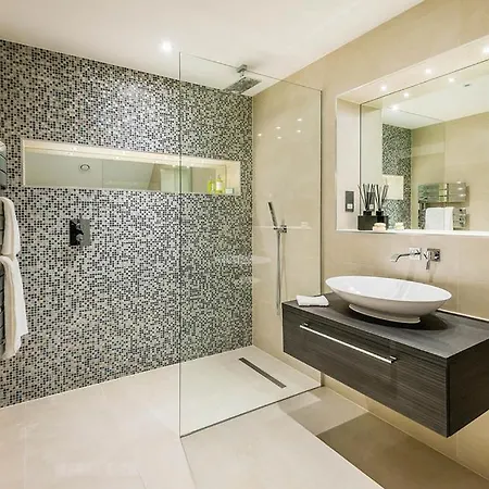 Prestige Belgravia Royal Mansion