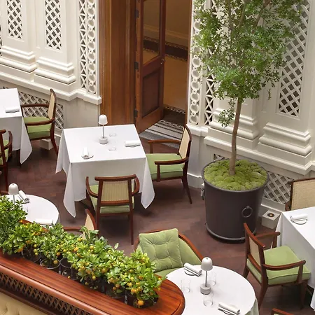 Raffles At The Owo Hotel Londres