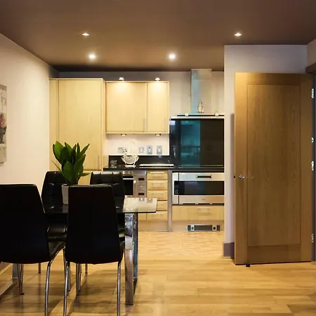 Apartment The Vauxhall Hideout - Comfy 2bdr Flat With Balcony