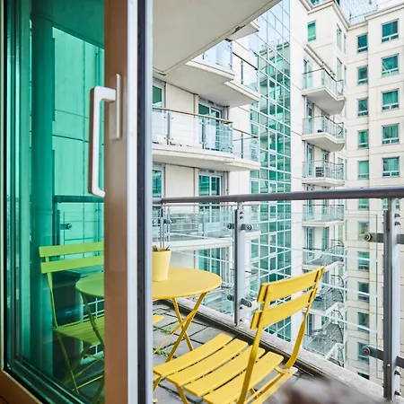Apartment The Vauxhall Hideout - Comfy 2bdr Flat With Balcony London