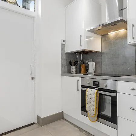 Luxurious 2-bedroom Penthouse In Marble Arch -65gc Apartment London