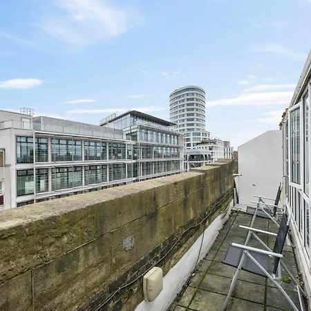 Luxurious 2-bedroom Penthouse In Marble Arch -65gc London