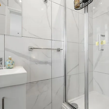 Luxurious 2-bedroom Penthouse In Marble Arch -65gc * London