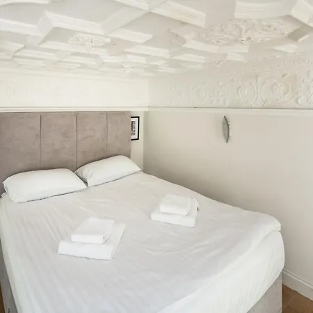 Apartment Kensington Arte Casa