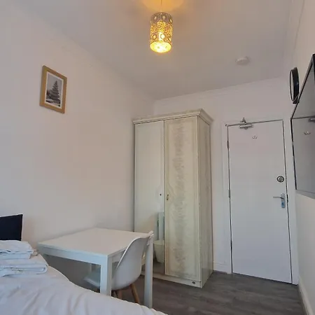 Apartamento Peaceful & Private 2-bedroom - A London Gem Wanstead