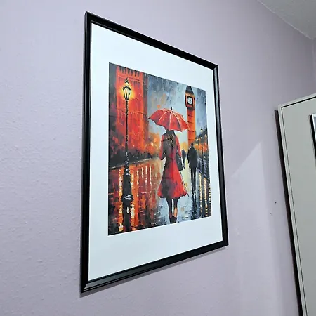 Stunning 3 Bedroom Serviced Flat In North *