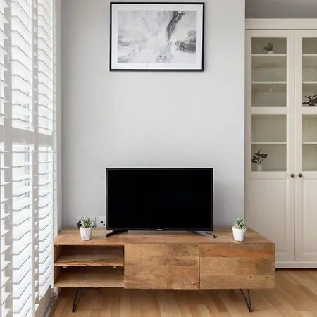 The East Dulwich Collection Apartment London
