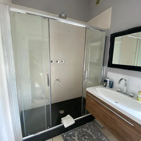 Holiday home Fairytale Belgravia House - 2 Beds 2 Baths 4 People London